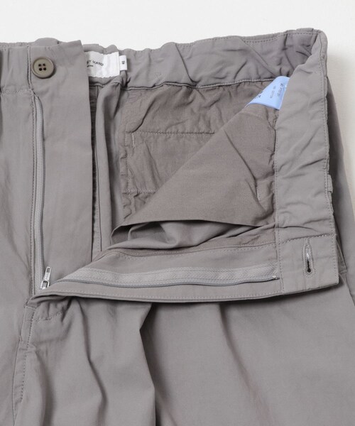 URBAN RESEARCH DOORS（アーバンリサーチドアーズ）の「STILL BY HAND　GARMENT-DYE 2 PLEAT PANTS（その他パンツ・メンズ・DARK OLIVE/SMOKE GRY/INK BLACK・44/46/48）」の12枚目の写真