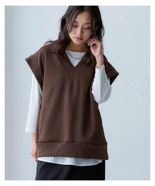 nissen（ニッセン）の「キルト風Vネックゆるシルエットベスト＜大きいサイズ有＞（ベスト・レディース・黒/チョコレートブラウン/ブルーグリーン/杢グレー・S~M相当/L~LL相当/3L~4L相当）」の10枚目の写真