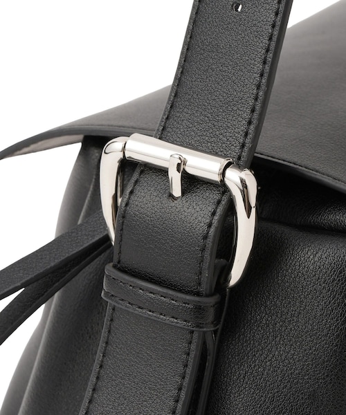 ADAM ET ROPE'（アダムエロペ）の「【サステナブル】フラップショルダーバッグ（ショルダーバッグ・レディース・ブラック/ブラウン・F）」の19枚目の写真