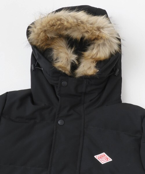 URBAN RESEARCH DOORS（アーバンリサーチドアーズ）の「DANTON　FAKEFARHOODEDDOWNCOAT（その他アウター・レディース・BLACK/NAVY・S）」の5枚目の写真