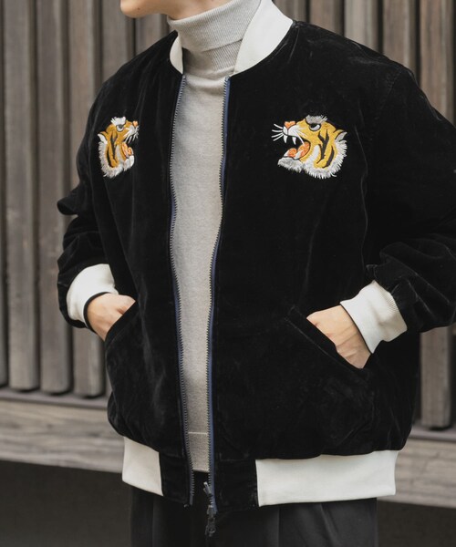 ITEMS URBANRESEARCH（アイテムズ アーバンリサーチ）の「TAION　Reversible SKAJAN Down Jacket（その他アウター・メンズ・BLK×NVY/BGD×D.NVY・M/L/XL）」の8枚目の写真