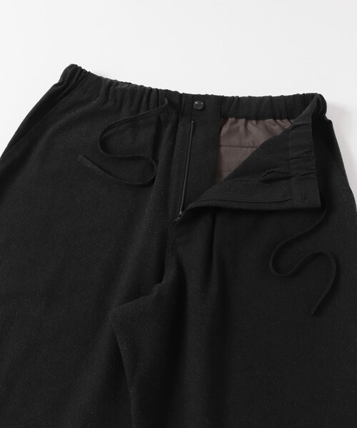 URBAN RESEARCH(アーバンリサーチ)の「Cale シルクウールニドムパンツ(その他パンツ・メンズ・Black・3/4)」の7枚目の写真