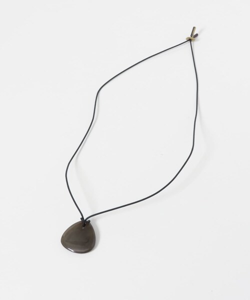 URBAN RESEARCH DOORS（アーバンリサーチドアーズ）の「バッファローコードネックレス（ネックレス・レディース・BROWN/NATURAL・One）」の6枚目の写真