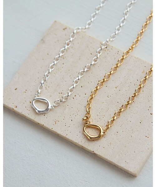 VIS(ビス)の「リングトップチェーンネックレス(ネックレス・レディース・ゴールド/シルバー・F)」の3枚目の写真