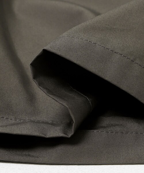 URBAN RESEARCH(アーバンリサーチ)の「AMOMENTO TWO TUCK WIDE SHORTS(その他パンツ・レディース・BLACK/BROWN・M)」の10枚目の写真