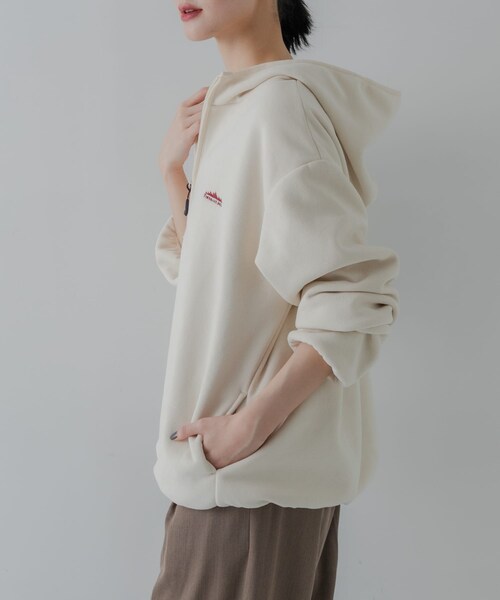 URBAN RESEARCH（アーバンリサーチ）の「『別注』THOUSAND MILE×URBAN RESEARCH　KNIT FREECE HF-ZIP HOODIE（パーカー・レディース・OFF WHITE/BORDEAUX/BLACK・M/L）」の8枚目の写真