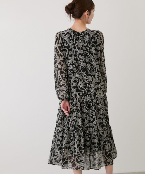 Jayro（ジャイロ）の「花柄長袖ワンピース（ワンピース・レディース・ブラック系/ホワイト系・F）」の13枚目の写真