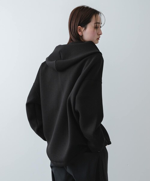 SENSE OF PLACE by URBAN RESEARCH(センスオブプレイスバイアーバンリサーチ)の「コクーンスリーブZIPパーカー(パーカー・レディース・IVORY/BLACK/GRAY・One)」の13枚目の写真
