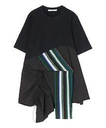 UN3D.（アンスリード）の「TORSION LACE TUCK T-SH