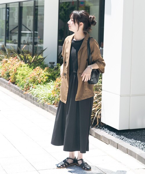 ITEMS URBANRESEARCH（アイテムズ アーバンリサーチ）の「リネンライクハーフスリーブジャケット（テーラードジャケット・レディース・BRN/BEG/CHA・FREE）」の17枚目の写真