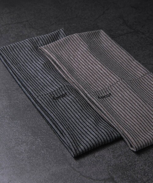 URBAN RESEARCH（アーバンリサーチ）の「decor『デコール』　Border Wide Hairband（ヘアバンド・レディース・CHARCOAL/BROWN・-）」の5枚目の写真