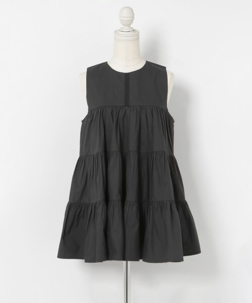 THE GOODLAND MARKET（ザグッドランドマーケット）の「FANAKA　Poplin tiered blouse（シャツ/ブラウス・レディース・024BLU/BLACK/58BRN・FREE）」の5枚目の写真