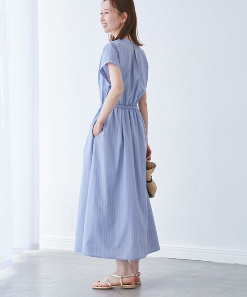 ROPE' PICNIC（ロペピクニック）の「【UVカット・接触冷感・イージーケア】スキッパーシャツワンピース（シャツワンピース・レディース・ベージュ/ネイビー/サックス・36/38）」の22枚目の写真