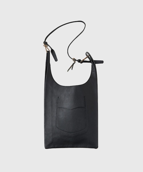 ADAM ET ROPE'(アダムエロペ)の「【NICENESS/ナイスネス】LOWE MIDI(ショルダーバッグ・メンズ・ブラック・F)」の12枚目の写真