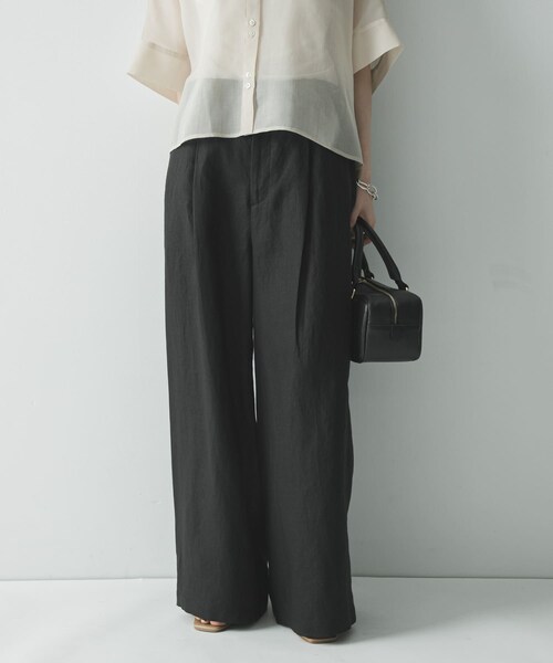 URBAN RESEARCH（アーバンリサーチ）の「『3サイズ展開』リネンイージーワイドスラックス（その他パンツ・レディース・OFF WHITE/BLACK/AMBER・36/38/40）」の15枚目の写真