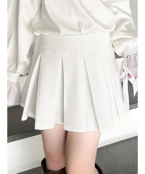 dazzlin（ダズリン）の「ハイウエストカットプリーツミニスカート（スカート・レディース・オフホワイト/グレー/ネイビー・S/M）」の5枚目の写真