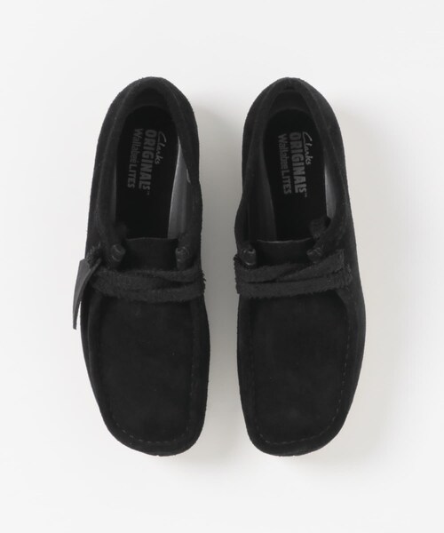 URBAN RESEARCH DOORS(アーバンリサーチドアーズ)の「CLARKS WALLABEE LITE(その他シューズ・レディース・Black Sde/Red Suede・4.5/5/5.5)」の5枚目の写真