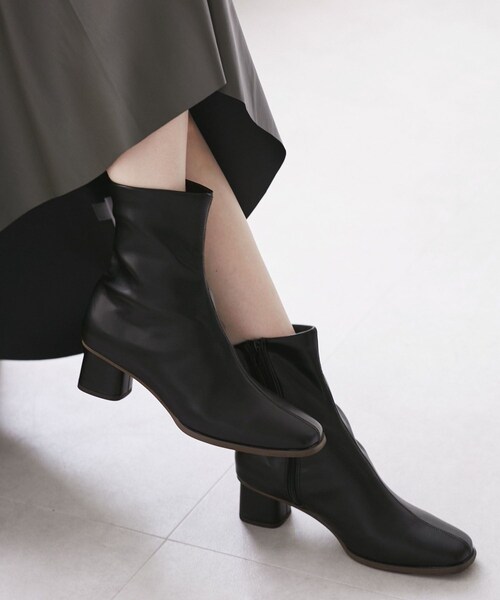 ROPE' PICNIC(ロペピクニック)の「ラインリフトベーシックブーツ(ブーツ・レディース・ブラック/ダークブラウン系・23.0/23.5/24.0/24.5)」の8枚目の写真