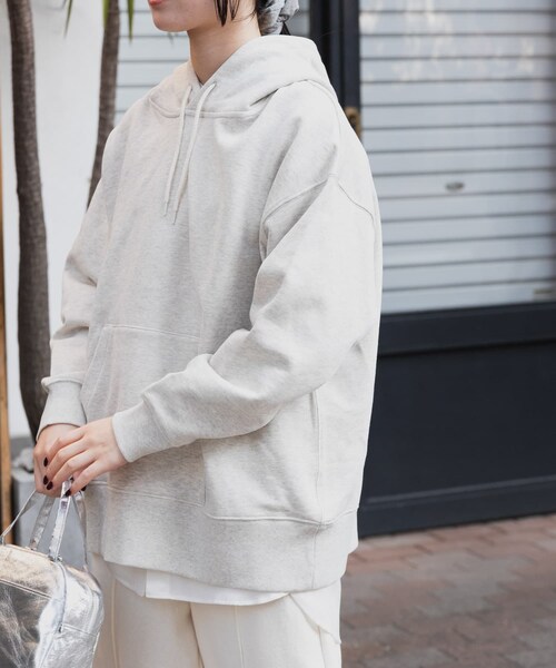 URBAN RESEARCH DOORS(アーバンリサーチドアーズ)の「FORK&SPOON クリア裏毛フーディースウェット(パーカー・レディース・OATMEAL/OFF・1)」の8枚目の写真