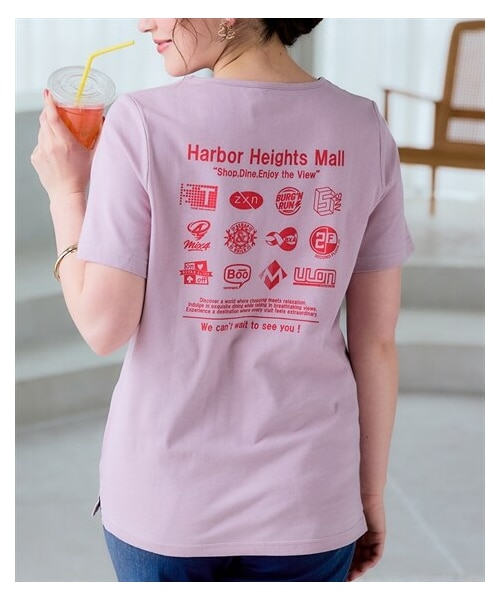 nissen（ニッセン）の「＜大きいサイズ＞汗染みしにくい色々選べるプリントTシャツ（Tシャツ/カットソー・レディース・ネイビー(フラワーロゴ)/黒(フォト)/モカベージュ(ロゴ・ナンバー)/黒(ロゴ)/杢グレー(パイナップル)/オレンジ(ネコ)/オフホワイト(ポスター)/ソフトカーキ(パンダ)/ピンク(ロゴマーク)/ネイビー(和花風)・L/LL/3L/4L/5L/6L/8L/10L）」の8枚目の写真