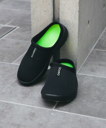 URBAN RESEARCH DOORS(アーバンリサーチドアーズ)の「OOFOS OOcOOzie Sport Mule(サンダル)」