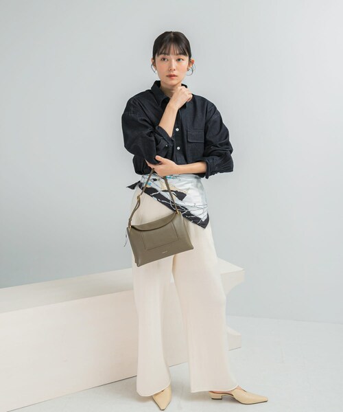 URBAN RESEARCH ROSSO（アーバンリサーチロッソ）の「『WEB限定』デニムオーバーシャツ（シャツ/ブラウス・レディース・INDIGO/FOG PINK・Free）」の6枚目の写真