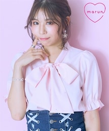 marun | ＜大きいサイズ＞ビジュー付リボンタイブラウス marun(シャツ/ブラウス)