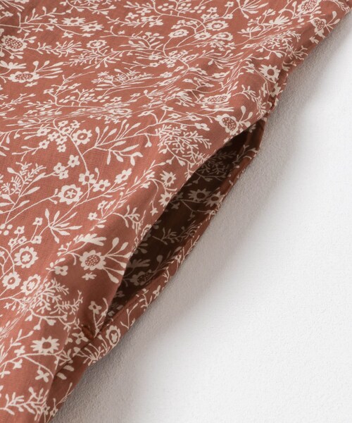 URBAN RESEARCH DOORS（アーバンリサーチドアーズ）の「SOIL　FLOWER BANDEDCOLLAR DRESS（ワンピース・レディース・BLK/RED・1）」の8枚目の写真