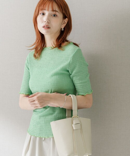 URBAN RESEARCH ROSSO（アーバンリサーチロッソ）の「シアー楊柳ボートネックプルオーバー（Tシャツ/カットソー・レディース・WHITE/GREEN/NAVY・FREE）」の11枚目の写真