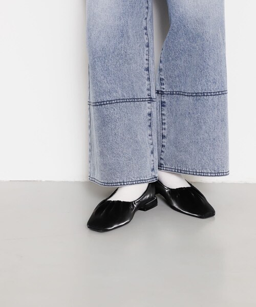 SENSE OF PLACE by URBAN RESEARCH（センスオブプレイスバイアーバンリサーチ）の「シャイニーギャザーフラットシューズ（パンプス・レディース・YELLOW/BLACK/CHARCOAL・S/M/L）」の5枚目の写真