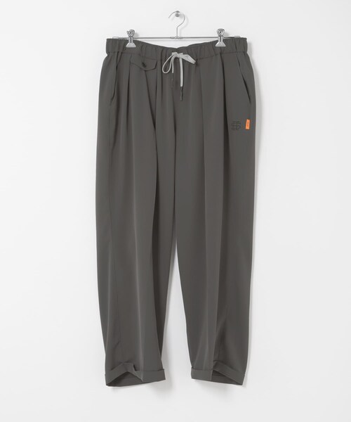 URBAN RESEARCH(アーバンリサーチ)の「SEE SEE INVERTED PLEATS PANTS(その他パンツ・メンズ・BROWN/CHARCOAL/BLACK/D NAVY・M/L/XL/XXL)」の16枚目の写真