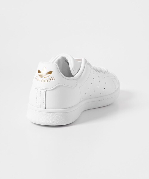 URBAN RESEARCH ROSSO（アーバンリサーチロッソ）の「adidas　ADIDAS STANSMITH（スニーカー・レディース・ホワイトホワイト・23/23.5/24/24.5/25）」の5枚目の写真