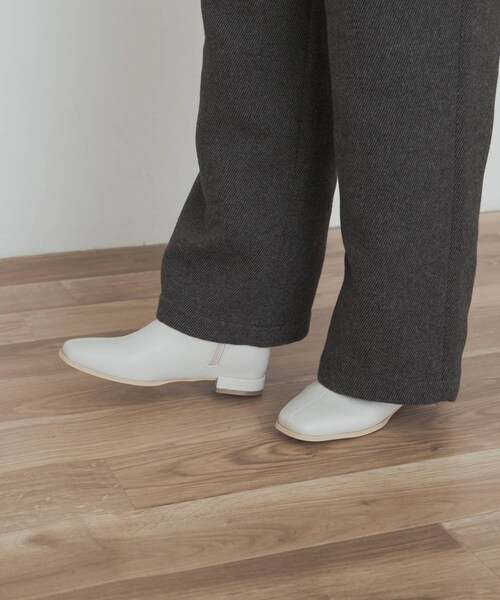 URBAN RESEARCH DOORS（アーバンリサーチドアーズ）の「スタイルアップブーツ（ブーツ・レディース・IVORY/BLACK・36/37/38）」の8枚目の写真