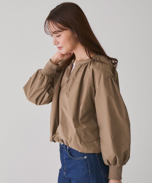 Jayro（ジャイロ）の「ノーカラーギャザーブルゾン（ブルゾン・レディース・ブラック/ベージュ系/カーキ・M）」の17枚目の写真