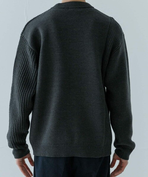 URBAN RESEARCH(アーバンリサーチ)の「クレイジーパターンニット(ニット/セーター・メンズ・CHARCOAL/OFF/NAVY・M/L)」の10枚目の写真