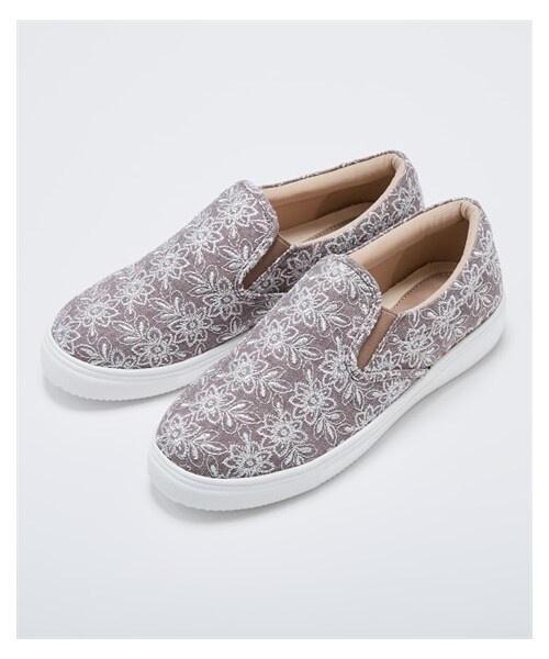 nissen（ニッセン）の「【ゆったり幅広】軽量スリッポンスニーカー（低反発中敷）（ワイズ４Ｅ）（スニーカー・メンズ・黒スウェット/グレースウェット/ネイビーデニム(スター柄)/ツイード/ピンクベージュ(刺しゅう)/レオパード(チュール)/ブラックレース/ホワイトレース/ベージュレース/ネイビーデニム(ペイズリー柄)/インディゴ/サックス/黒(タイダイ柄)/黒(コーデュロイ)/チャコールグレー(コーデュロイ)/ブラウン(チェック柄)/テラコッタ(チェック柄)/グリーン(型押し)/ブルーデニム(刺しゅう)/ラメシルバーパイソン(型押し)/グレーツイード/カーキ(コーデュロイ)/グレージュ(型押し)/パープル(ツイード調)・M=23.0~23.5cm/4E/L=24.0~24.5cm/4E/LL=25.0~25.5cm/4E/3L=26.0~26.5cm/4E）」の13枚目の写真