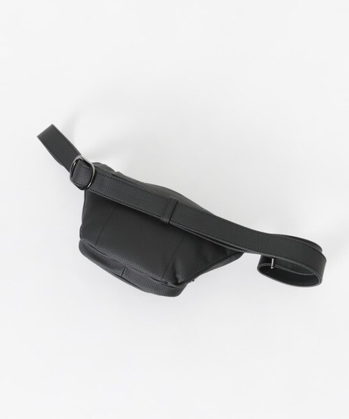 URBAN RESEARCH（アーバンリサーチ）の「Microfiber Waist Bag（ボディバッグ/ウエストポーチ・メンズ・BLACK・FREE）」の4枚目の写真
