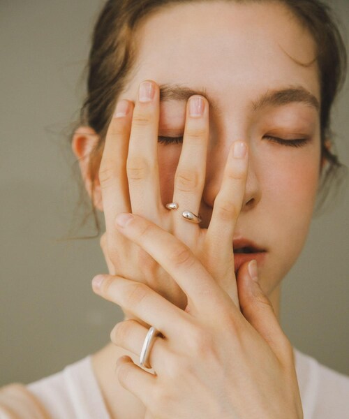 URBAN RESEARCH(アーバンリサーチ)の「decor『デコール』 OPEN RING(リング・レディース・SILVER・Free)」の1枚目の写真