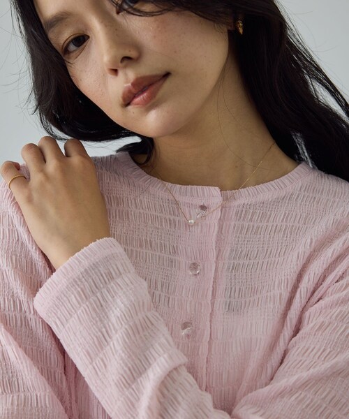 ROPE'（ロペ）の「ボタニカルダイコンパクトカーディガン/イージーケア・アンサンブル対応（カーディガン/ボレロ・レディース・サックス/ピンク系/オレンジ系・F）」の4枚目の写真