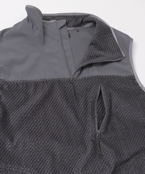 EKAL（エカル）の「OCTA VEST（ベスト・メンズ・Grey/Black・M/L/XL）」の8枚目の写真