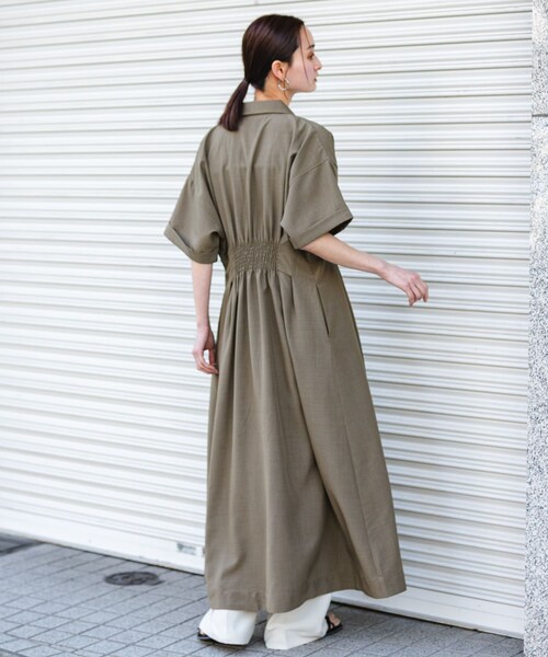 SENSE OF PLACE by URBAN RESEARCH（センスオブプレイスバイアーバンリサーチ）の「『UR TECH DRYLUXE』リネンライクワンピース（ワンピース・レディース・CHARCOAL/KHAKI/L.BLUE・COMPACT/One）」の21枚目の写真