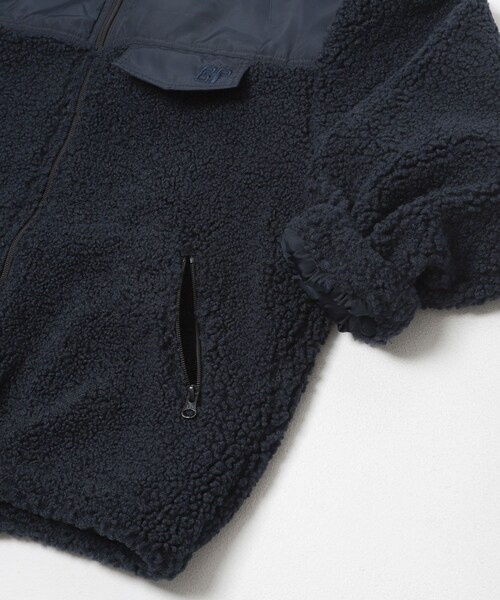 URBAN RESEARCH(アーバンリサーチ)の「BAUM UND PFERDGARTEN FLEECE ZIP UP(ブルゾン・レディース・B BLUE・36)」の5枚目の写真