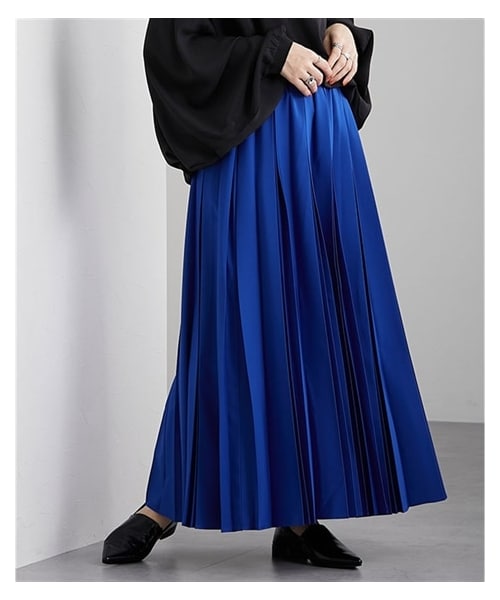 nissen（ニッセン）の「用尺たっぷりロング丈フレアプリーツスカート ［Soiunique］（スカート・レディース・ブラック/ベージュ/ブルー/オレンジ・1(M~L)/2(L~LL)）」の3枚目の写真