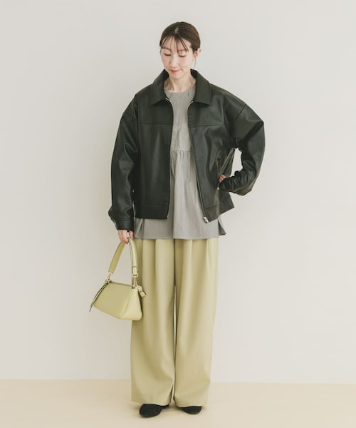 ITEMS URBANRESEARCH（アイテムズ アーバンリサーチ）の「フェイクレザーZIPUPブルゾン（その他アウター・レディース・BLK/BRN・Free）」の17枚目の写真