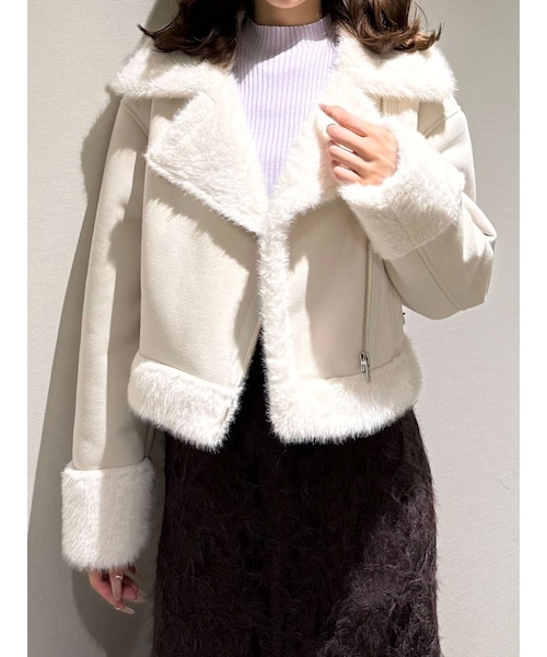 MERCURYDUO（マーキュリーデュオ）の「フェイクムートンボンバージャケット（ムートンコート・レディース・アイボリー/ベージュ・S/M）」の2枚目の写真