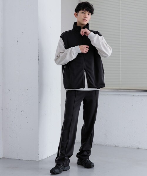 SENSE OF PLACE by URBAN RESEARCH（センスオブプレイスバイアーバンリサーチ）の「トラックジャージラインベスト（ベスト・メンズ・BLACK/BROWN・M/L）」の4枚目の写真