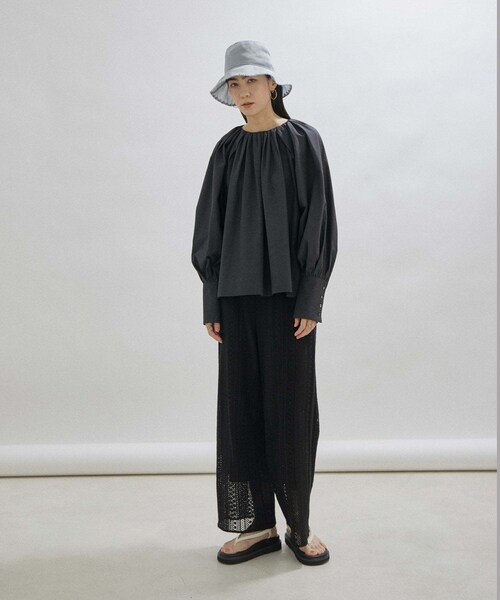 ADAM ET ROPE'（アダムエロペ）の「【公式サイト限定】【La Maison de Lyllis（メゾンドリリス）】QWAU（ハット・レディース・ブラック/ダークブラウン系/サックス/ピンク・F）」の15枚目の写真