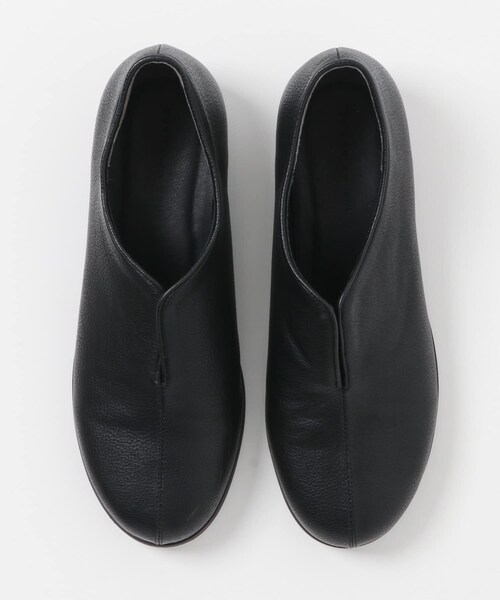SENSE OF PLACE by URBAN RESEARCH（センスオブプレイスバイアーバンリサーチ）の「センタースリットスリッポンシューズ（スリッポン・メンズ・BLACK・26.5/27.5）」の9枚目の写真