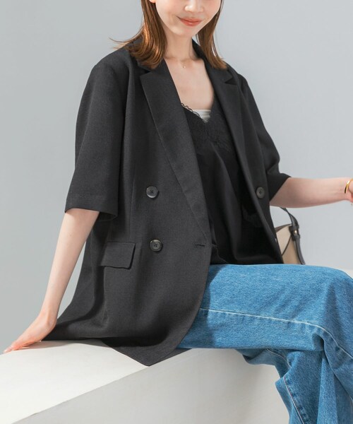 URBAN RESEARCH ROSSO（アーバンリサーチロッソ）の「防シワ リネンライクハーフスリーブジャケット（テーラードジャケット・レディース・L.BEIGE/BLACK・36/38）」の6枚目の写真