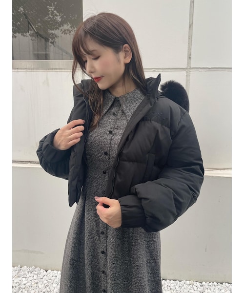 EATME（イートミー）の「フードダウンブルゾン（ダウンジャケット/コート・レディース・オフホワイト/ブラック・F）」の6枚目の写真